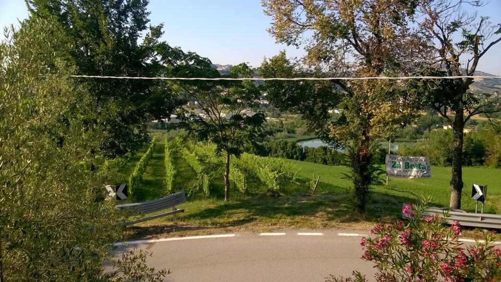 مبيت وإفطار Penna Sant'Andrea Agriturismo Za Beata المظهر الخارجي الصورة
