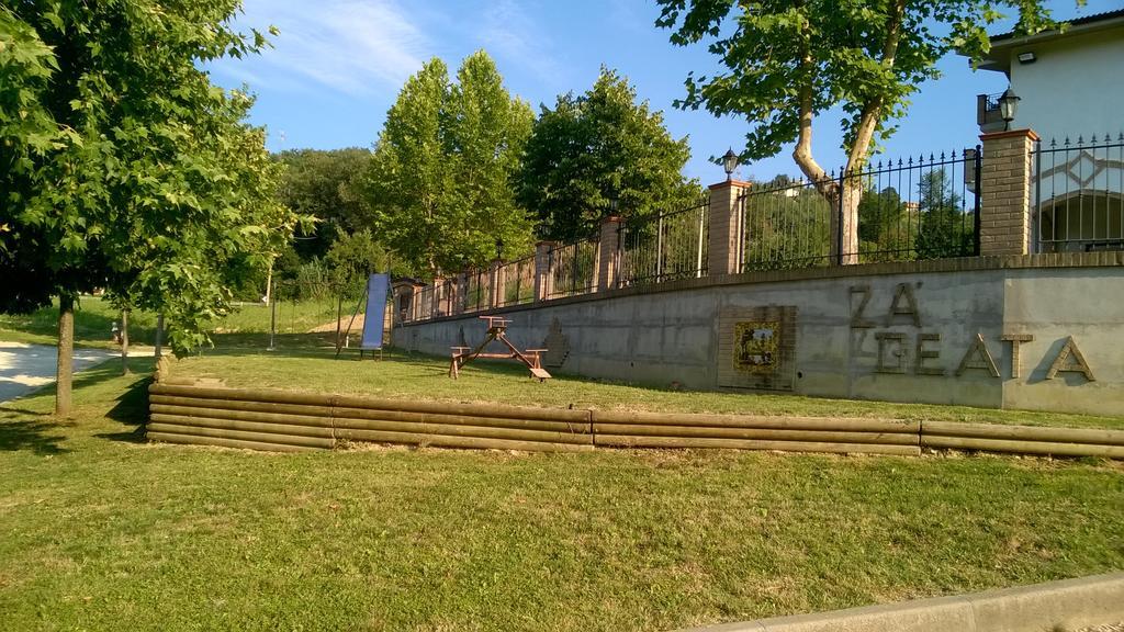 مبيت وإفطار Penna Sant'Andrea Agriturismo Za Beata المظهر الخارجي الصورة